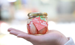 販売した「究極のなめらか苺ショート」