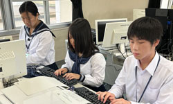 ワープロ部員　練習の様子