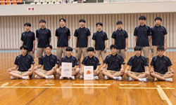 男子バレーボール部員たち