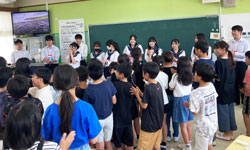 学校訪問の様子