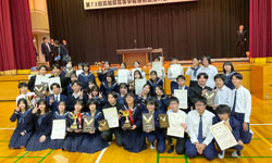 技術競技会に参加した生徒たち