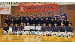 男子バレーボール部員たち