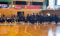 対面式の様子