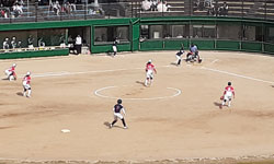 女子ソフトボール部県大会の様子