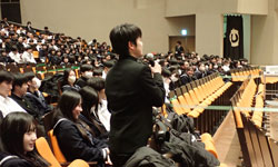 報告会の様子