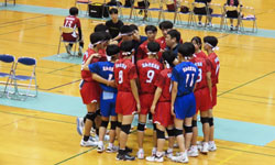 男子バレーボール部員たち