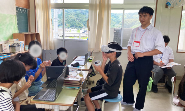 学校訪問の様子