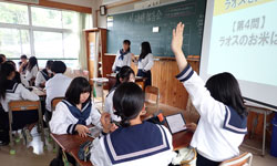 リーダー研修報告会の様子