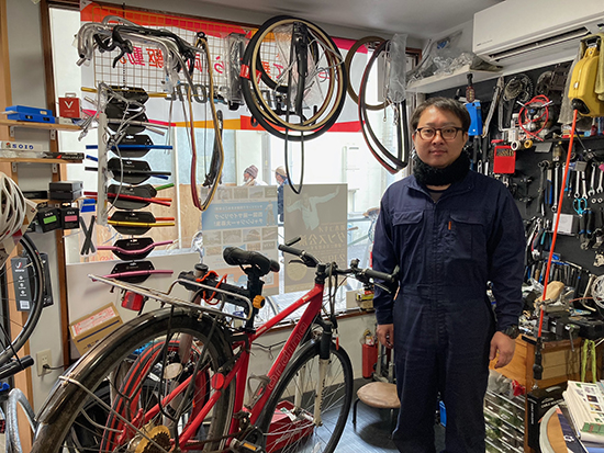 [写真]スポーツ自転車から普段使いの自転車まで、幅広く販売・修理を行っています。