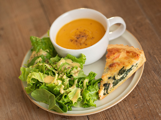 [写真]ランチ。