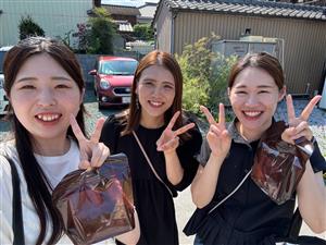 （中央）テレビで密着取材されていた方（右）よさこい移住者の方