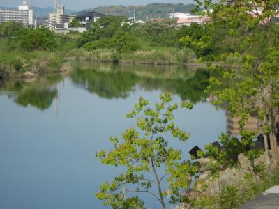 鏡川