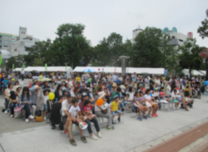 中央公園での様子