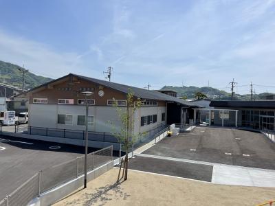 一宮市民会館・児童館全景