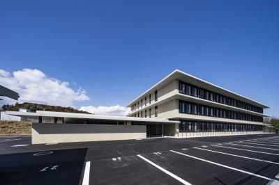 上下水道局本庁舎全景2