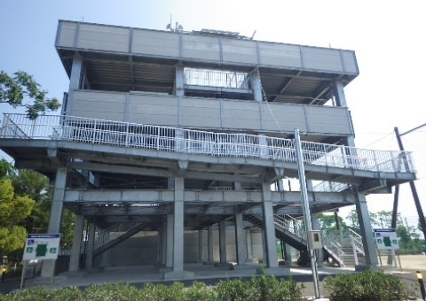 種崎公園津波避難タワー