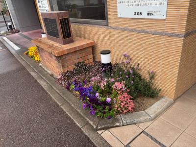 土佐建機江ノ口コミュニティセンター花壇2