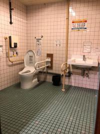 車椅子用トイレ