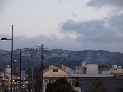 雪化粧した北山