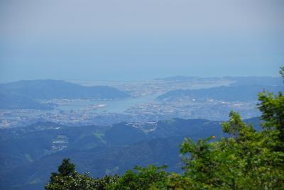 山頂から見下ろす浦戸湾