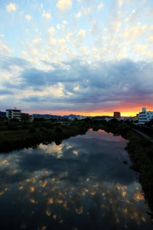 新月橋より